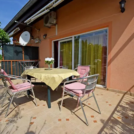 Pinka Apartman Seline