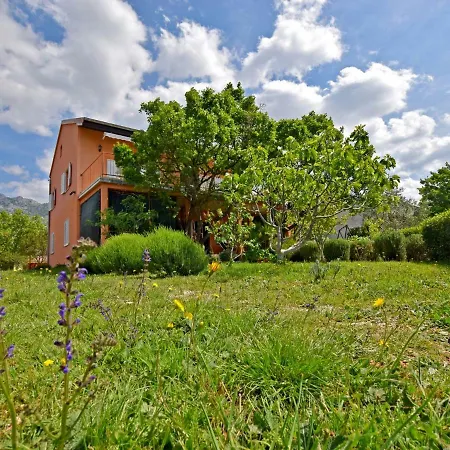 Pinka Apartamento Seline
